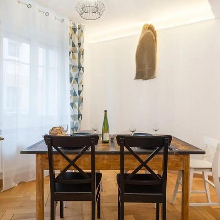 Colmar Appt familial à 3 min du centre - parking gratuit - Une chambre et 5 pers Esterno foto