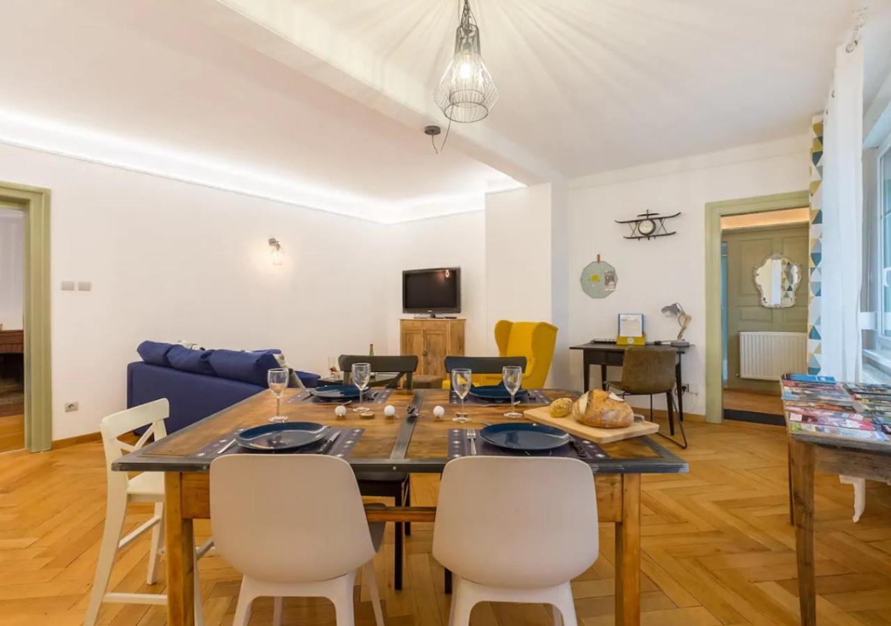 Colmar Appt familial à 3 min du centre - parking gratuit - Une chambre et 5 pers Esterno foto