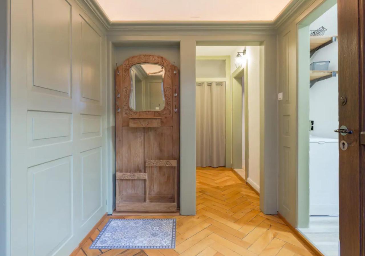 Colmar Appt familial à 3 min du centre - parking gratuit - Une chambre et 5 pers Esterno foto
